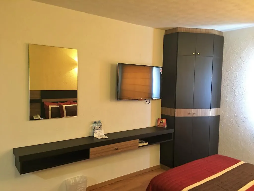 Ibeurohotel Guadalajara Expo Hotel
